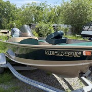 2000 Lund 1650 Explorer SS